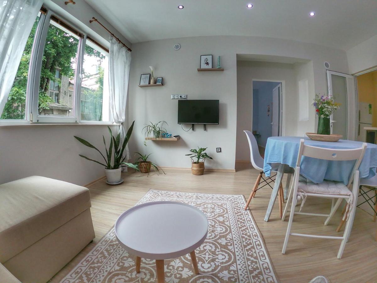 Into The Blue, 4 Guests, 5 Min Away From The Beach Varna Exterior foto